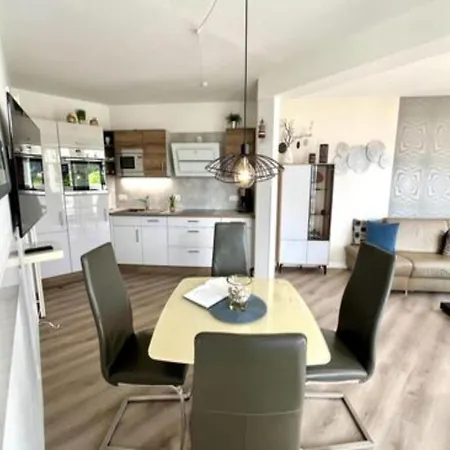 Urlaub In Nahe Seebruecke Apartment Sellin (Rugen)